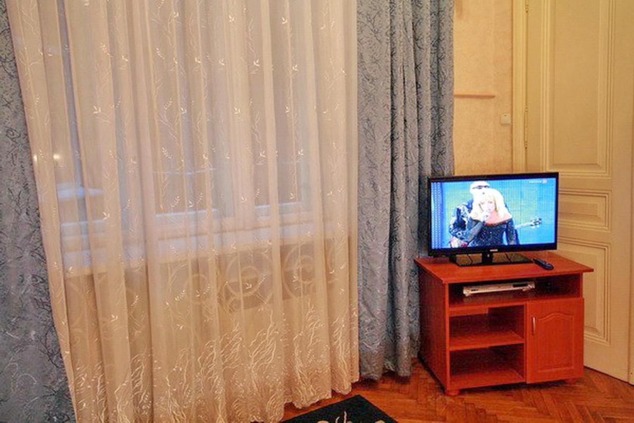 Park And Opera Apartments リヴィウ エクステリア 写真
